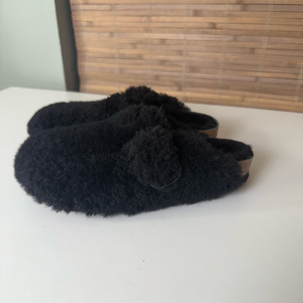 Birkenstock Boston Big Buckle Shearling Teddy Clog in Black 5 - Picture 3 of 8